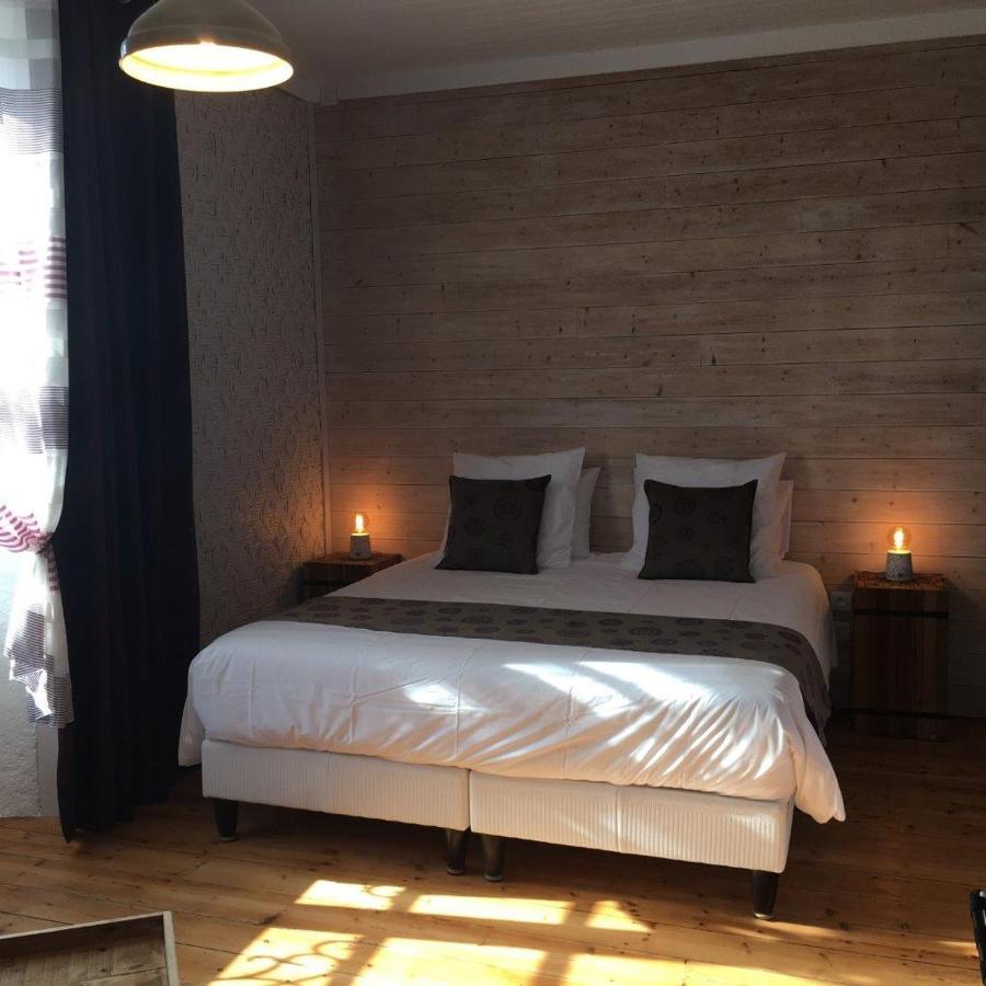 Tilleuls Et Bambous Hotel Saint-Sauveur-d'Aunis ภายนอก รูปภาพ