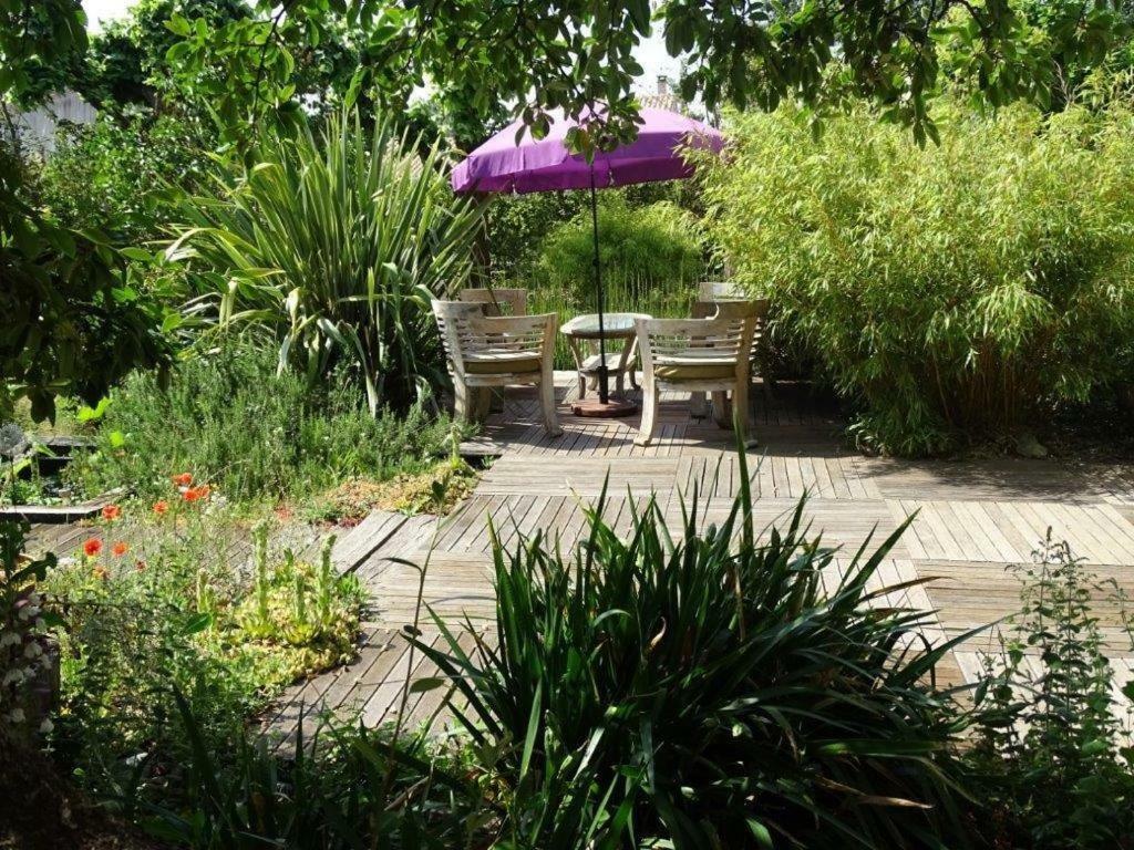 Tilleuls Et Bambous Hotel Saint-Sauveur-d'Aunis ภายนอก รูปภาพ
