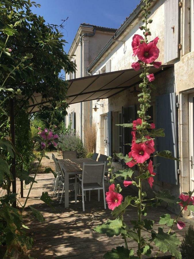 Tilleuls Et Bambous Hotel Saint-Sauveur-d'Aunis ภายนอก รูปภาพ