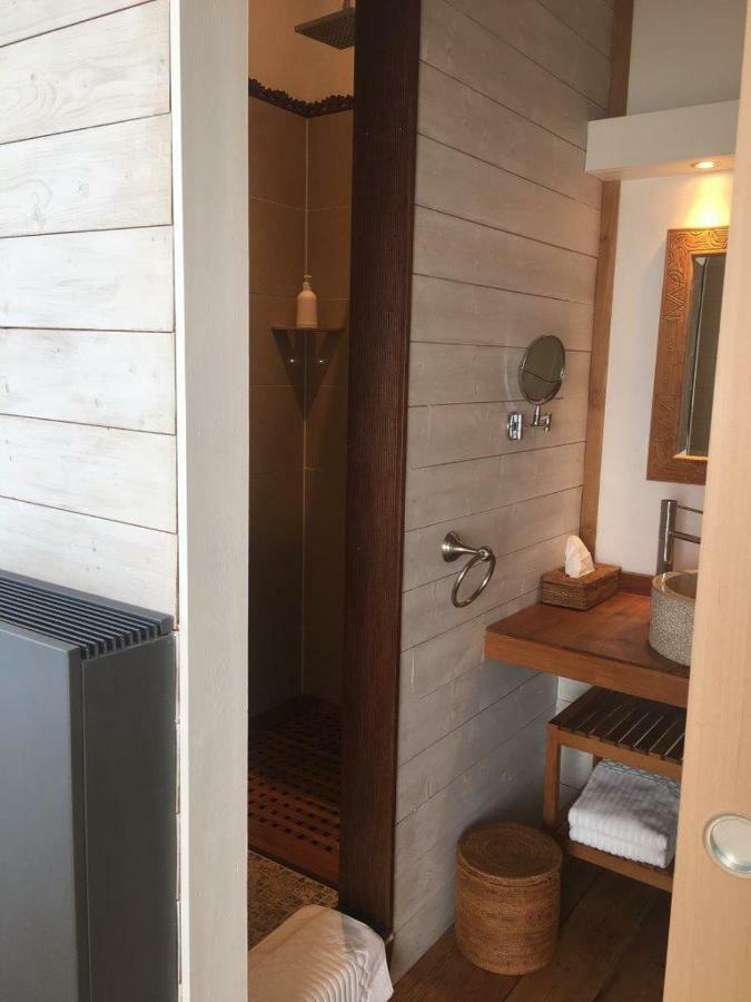 Tilleuls Et Bambous Hotel Saint-Sauveur-d'Aunis ภายนอก รูปภาพ